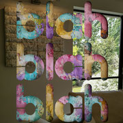 Joseph - BLAH, BLAH, BLAH 60X80cm - inox poli miroir sur mortier chaulé et pigments -Galerie Gabel- Côte d'Azur - Biot