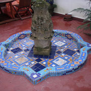 fontaine en mosaïque après ma prestation