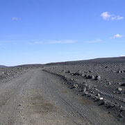 La route F88 - Désert de pierres