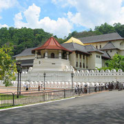 Kandy, Tempio dente di Buddha