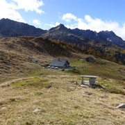 Rifugio Garzonera 1973 m