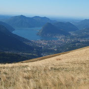 Arrivati in cresta a 1566 m .... verso Lugano