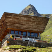 Capanna Corno-Gries 2336 m