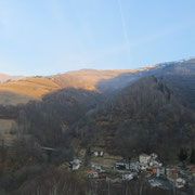 Verso Cozzo e Barchi di Colla