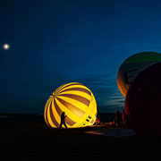 Wenn Ballons den Mond berühren - Bert Strick