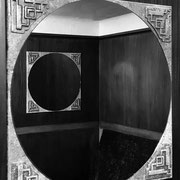 Spieglein, Spieglein, an der Wand - Yvonne Schiffelers