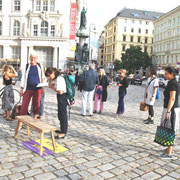 KRONENBANK von Val Wecerka auf der Freyung