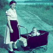 Agnes Redlinghofer mit Tochter Regina
