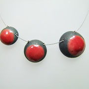 Collier en céramique raku rouge 