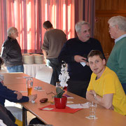 Informationsaustausch vor Veranstaltungsbeginn