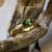 585er Gelbgoldring mit Turmalin und Brillant 