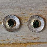 Silberohrstecker mit Turmalin in 750er Gelbgoldfassung