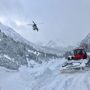 Rampe vorbereiten Winterwanderweg Zürs-Lech, Übergang Galerie