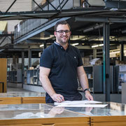 Im Architekturstudium in der Halle 180 (Foto: Stefan Kubli, ZHAW)