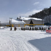 毎日、朝早くから自衛隊の皆さんが雪中訓練　ご苦労様です