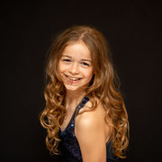 Kinderfotografie en fotoshoot kinderfeest in Breda en Oosterhout voor meisjes die hun verjaardag als fotomodel willen vieren