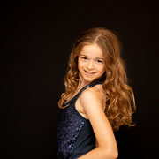 Kinderfotografie en fotoshoot kinderfeest in Breda en Oosterhout voor meisjes die hun verjaardag als fotomodel willen vieren