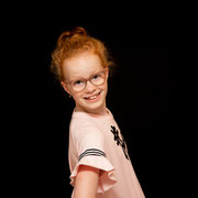 Kinderfotografie en fotoshoot kinderfeest in Breda en Oosterhout voor meisjes die hun verjaardag als fotomodel willen vieren