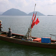 Long Queue Boat