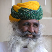 Traditioneller Turban in Rajastan.