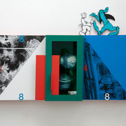 2020-03  Z.T. 110 x 200 x 28 cm   Acryl op hout, digitale print, zeefdruk, lakverf, plexi, postkaart