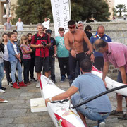 Derniers réglages pour le compétiteur catalan soutenu par les collégiens d’Ile-Rousse et leurs collègues de Leia