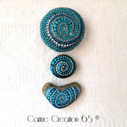 50€ - Diam : 10 cm / 5cm / cœur : 7cm (lot de3 galets)