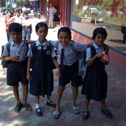 School kids, Dr. E. Moses Road, Mumbai - Photo: Sabine Anders