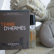 Terre Hermès - Eau de toilette - 2 ml - Pierre à parfumer - -  Parfum: Jean Claude Ellena - Flacon: Philippe Mouquet