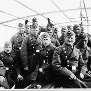 Soldaten am Bunker am Schlittweg, 1939