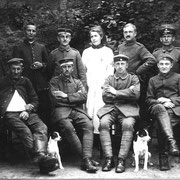 Verwundete Soldaten aus Lazarett