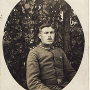 Adam Nebel, 1911 als Kanonier