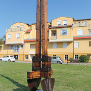 Mag. Walfried Huber, "Schaufeldenkmal", 2009, Matrialmix