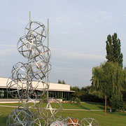 Elisabeth Ledersberger-Lehoczky, "Konzentrik", 2009-2014, Materialmix