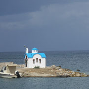 Kato Galatas - Chapelle d'Agios Dionysos  -  La chapelle de la jetée.