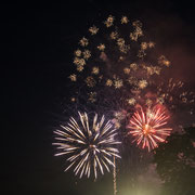 Feuerwerk über der Elbe