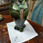 petit vase en barbotine ancien