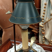 ancienne petite lampe bouillote en tôle