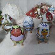 œufs en porcelaine