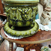 ancien cache pot en barbotine