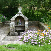 La fontaine de la chapelle de Lescogan (Cap-Sizun)