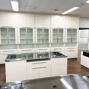 調理室　調理台　収納家具