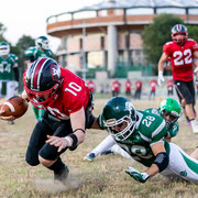 Fotografia sportiva di football americano Cavaliers Castelfranco Veneto vs Rams Milano | Alessandro Tintori