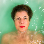 Ritratto a colori in acqua colorata Wet Colored Portraits | Gaia Marangon e Alessandro Tintori