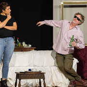 Fotografia di scena spettacolo teatrale Tre cretini... sono meglio di uno al Teatro Caboto Kolbe | Alessandro Tintori