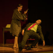 Fotografia di scena dello spettacolo teatrale "Il caso Lancaster" | Alessandro Tintori