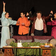 Fotografia di scena dello spettacolo teatrale "Fino all'ultimo sushi" | Alessandro Tintori