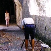Fotografia di Dario Improda del backstage del portfolio "Il castello" di Alessandro Tintori