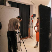 Backstage del portfolio fine art di Alessandro Tintori "La strega" con Bintou