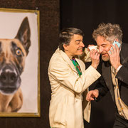 Fotografia di scena dello spettacolo teatrale Cenere e Champagne al Teatro Caboto Kolbe | Alessandro Tintori